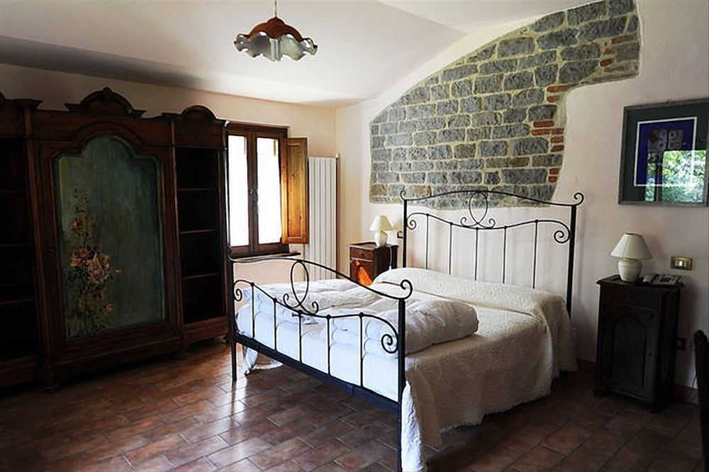 Agriturismo La Ferraia Pianello  Екстер'єр фото